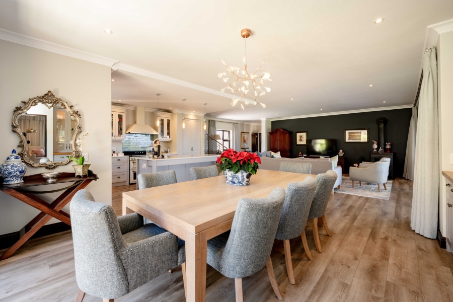 4 Bedroom Property for Sale in The Hill Western Cape